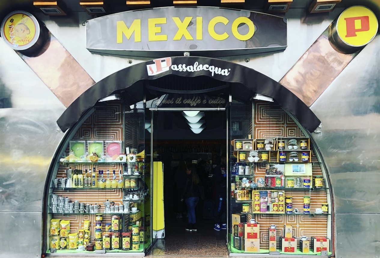 Bar Mexico in piazza Dante celebra i 70 anni: caffè offerto a tutti venerdì 3 novembre dalle ore 16:00